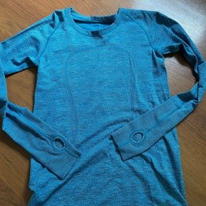 Lululemon long sleeve shirt